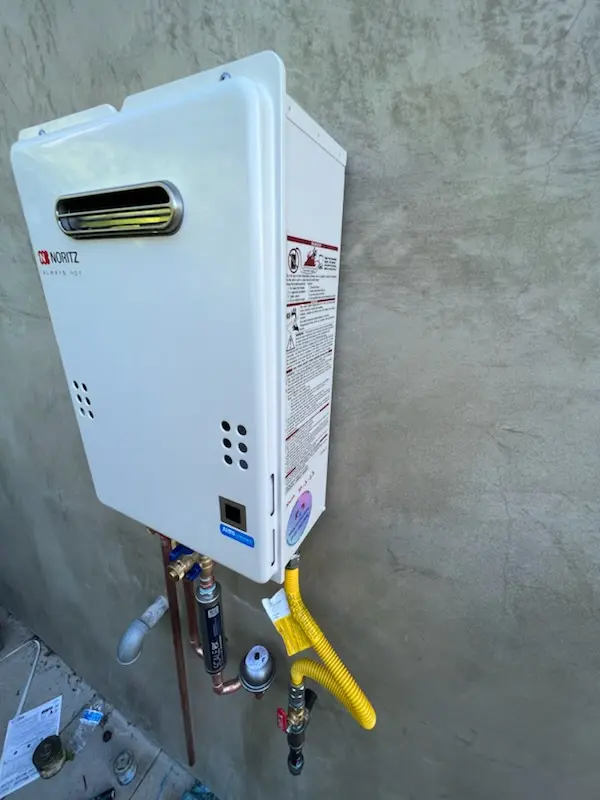 Tankless water heater installation for Melbourne Beach South homes